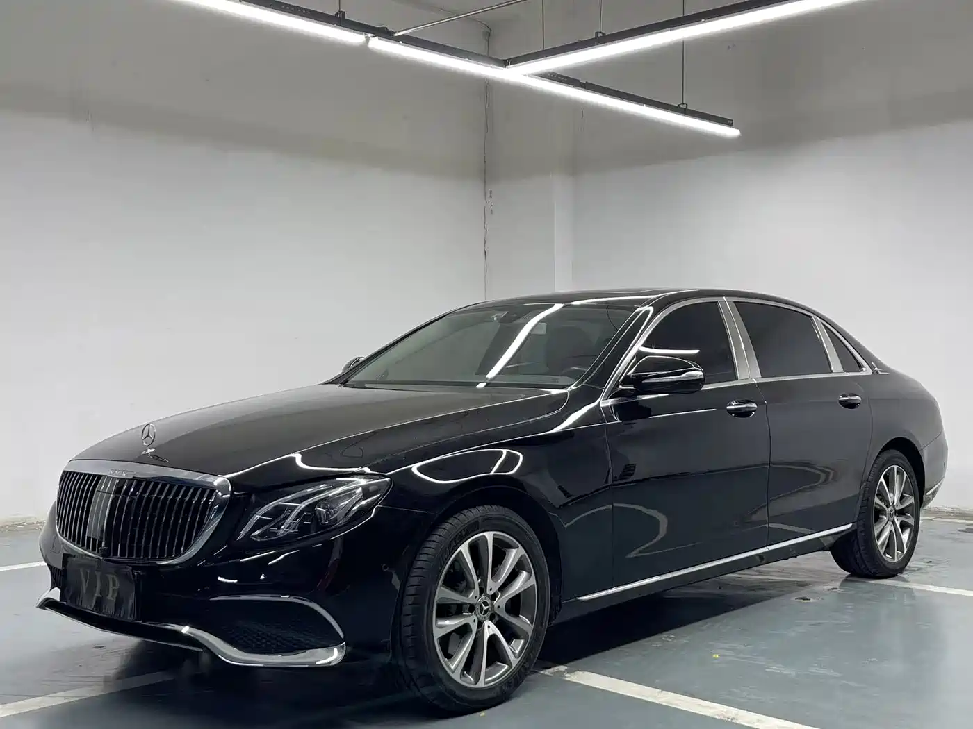 Mercedes-Benz E-Class 2019 E 200 L фото 3