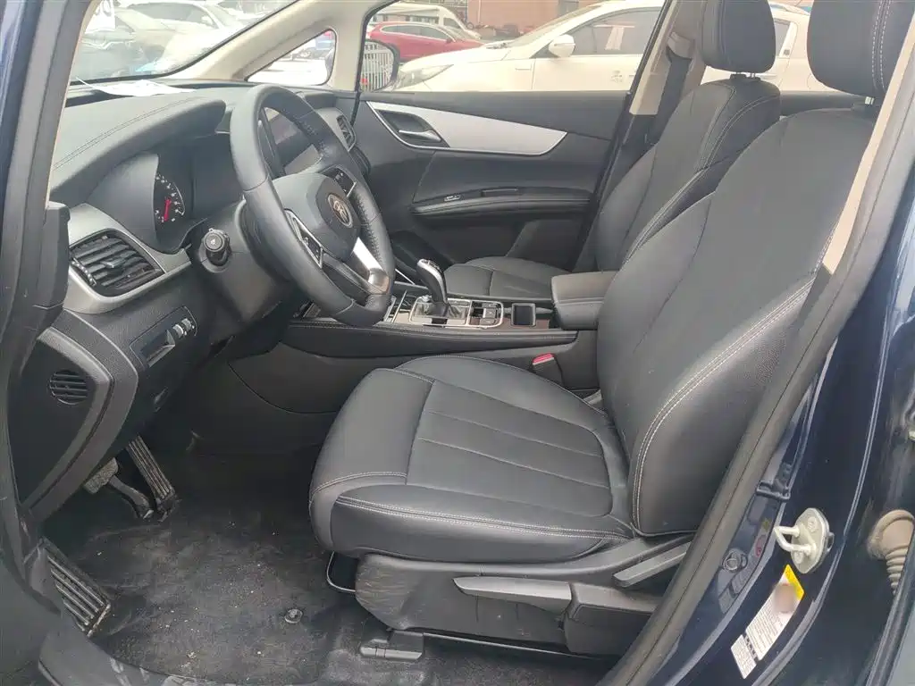 BYD Song MAX 2021 Upgrade 1.5T Automatic Luxury Edition 6-Seater фото 15