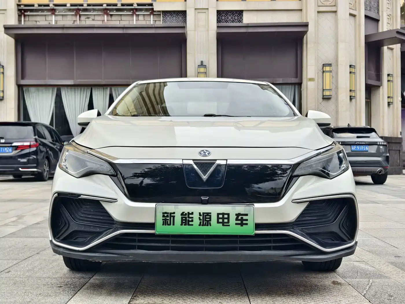 2022 Venucia D60EV