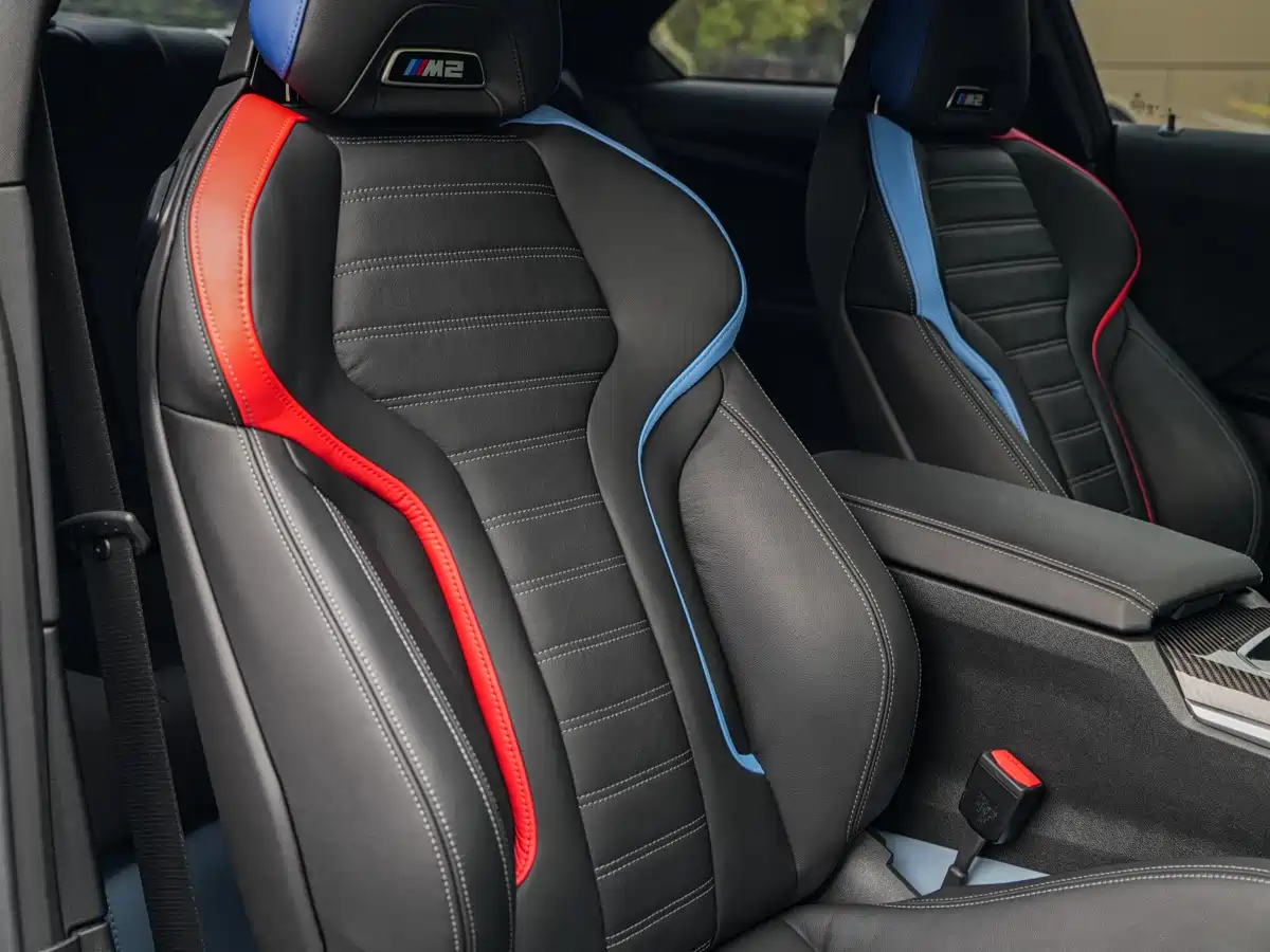 BMW M2 2023 Model M2 фото 13