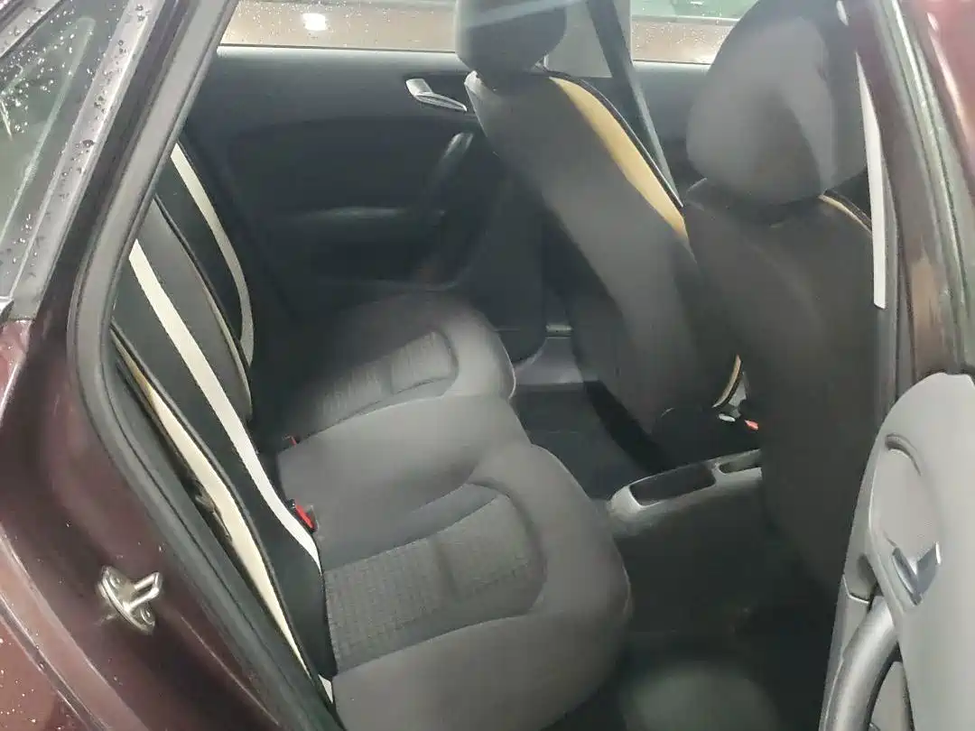 Audi A1 2015 2014 30 TFSI Sportback Fashion