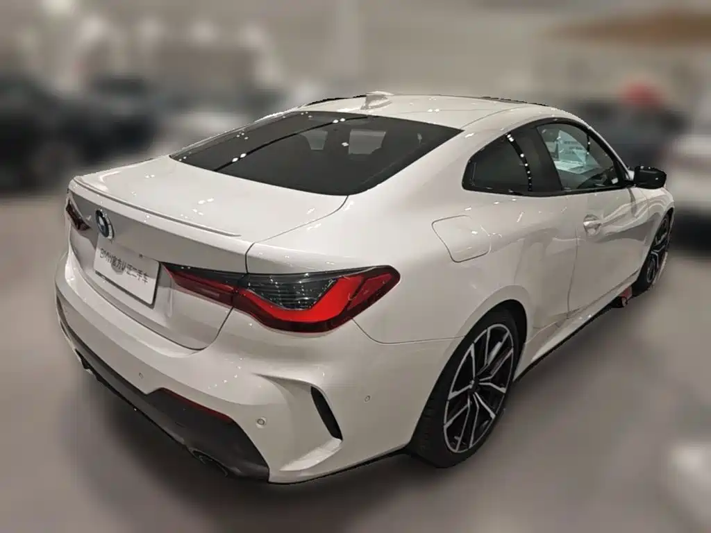 BMW 4-SERIES
