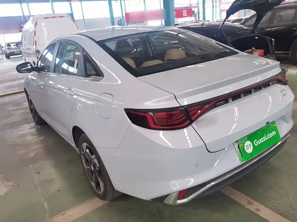 Geely Emgrand L HiP 2025 2024 Model Soaring Dragon Edition 1.5TD-DHT Pro 100KM Excellence Type