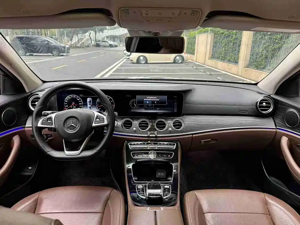 Mercedes-Benz E-Class 2017 Model E 320 L 4MATIC фото 7