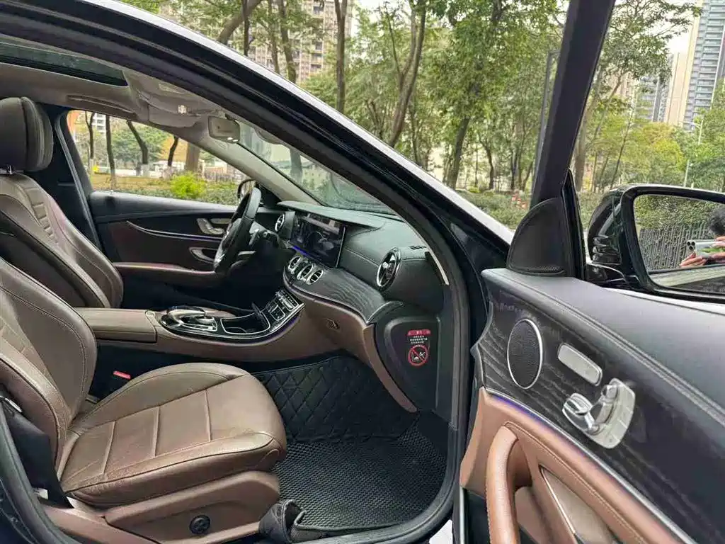 Mercedes-Benz E-Class 2017 Model E 320 L 4MATIC фото 8