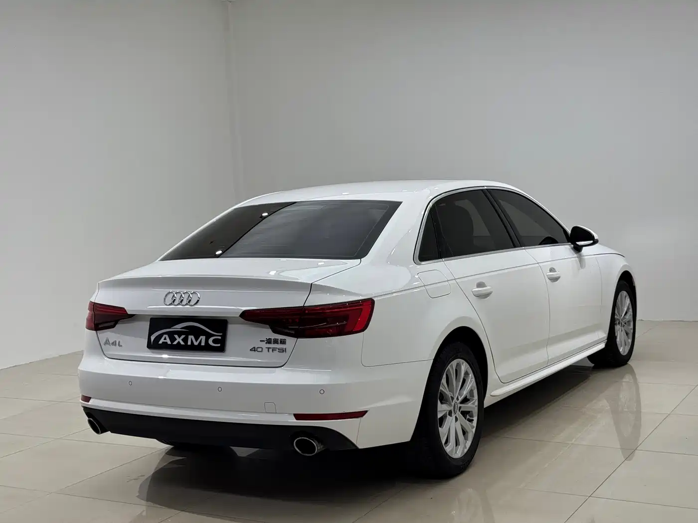 Audi A4L 2017 40 TFSI Progressive фото 4