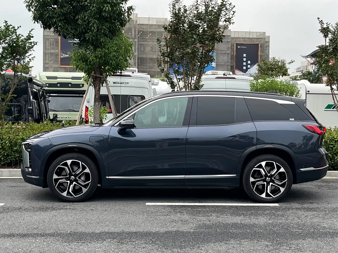 NIO ES8 2021 2020 Model 580KM Signature Edition 6-Seater