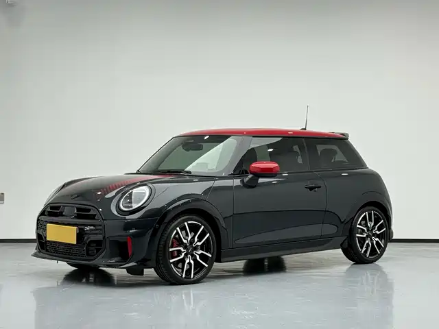MINI JCW