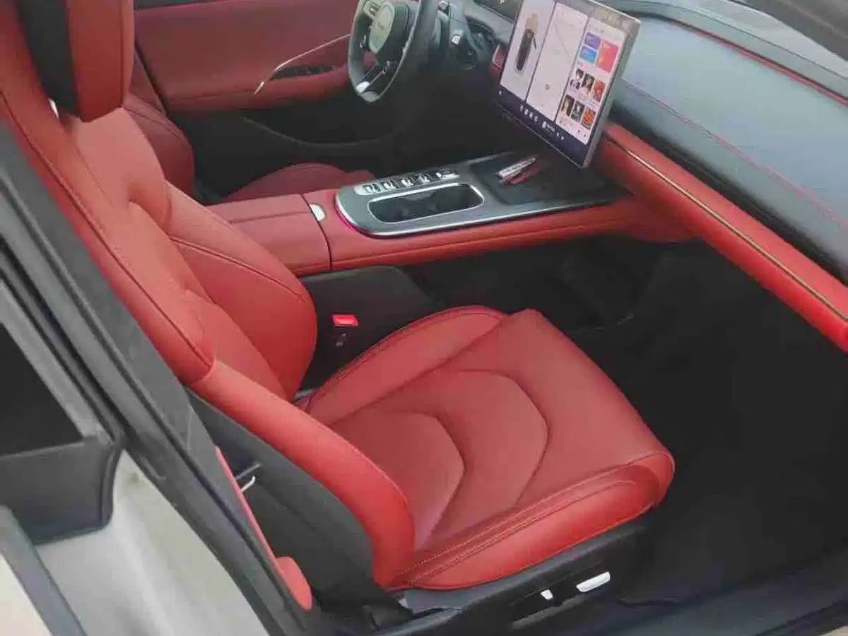 XIAOMI CAR XIAOMI SU7