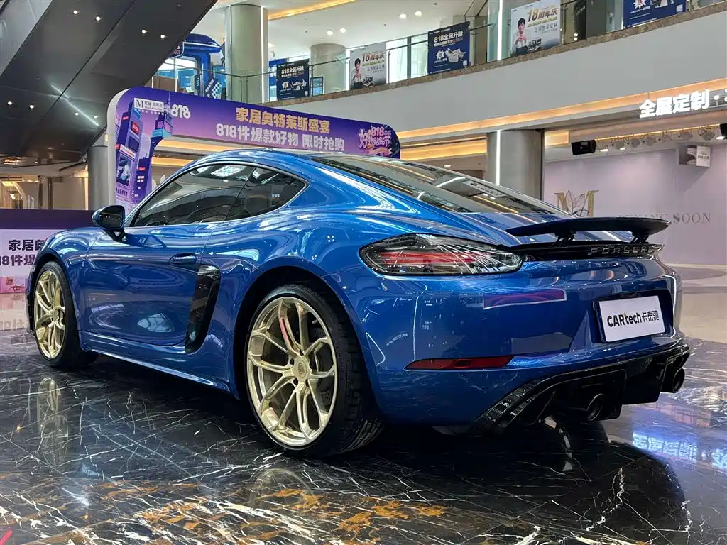 Porsche 718 2018 Cayman 2.0T фото 5