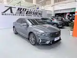 Фото 3 - Geely Coolray