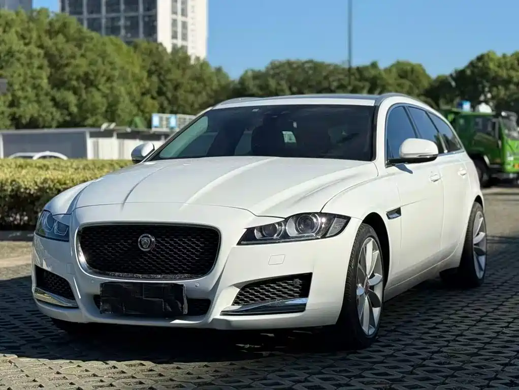 Jaguar XF 2019 2018 XF Sportbrake 2.0T 250PS 2WD Elegance Edition
