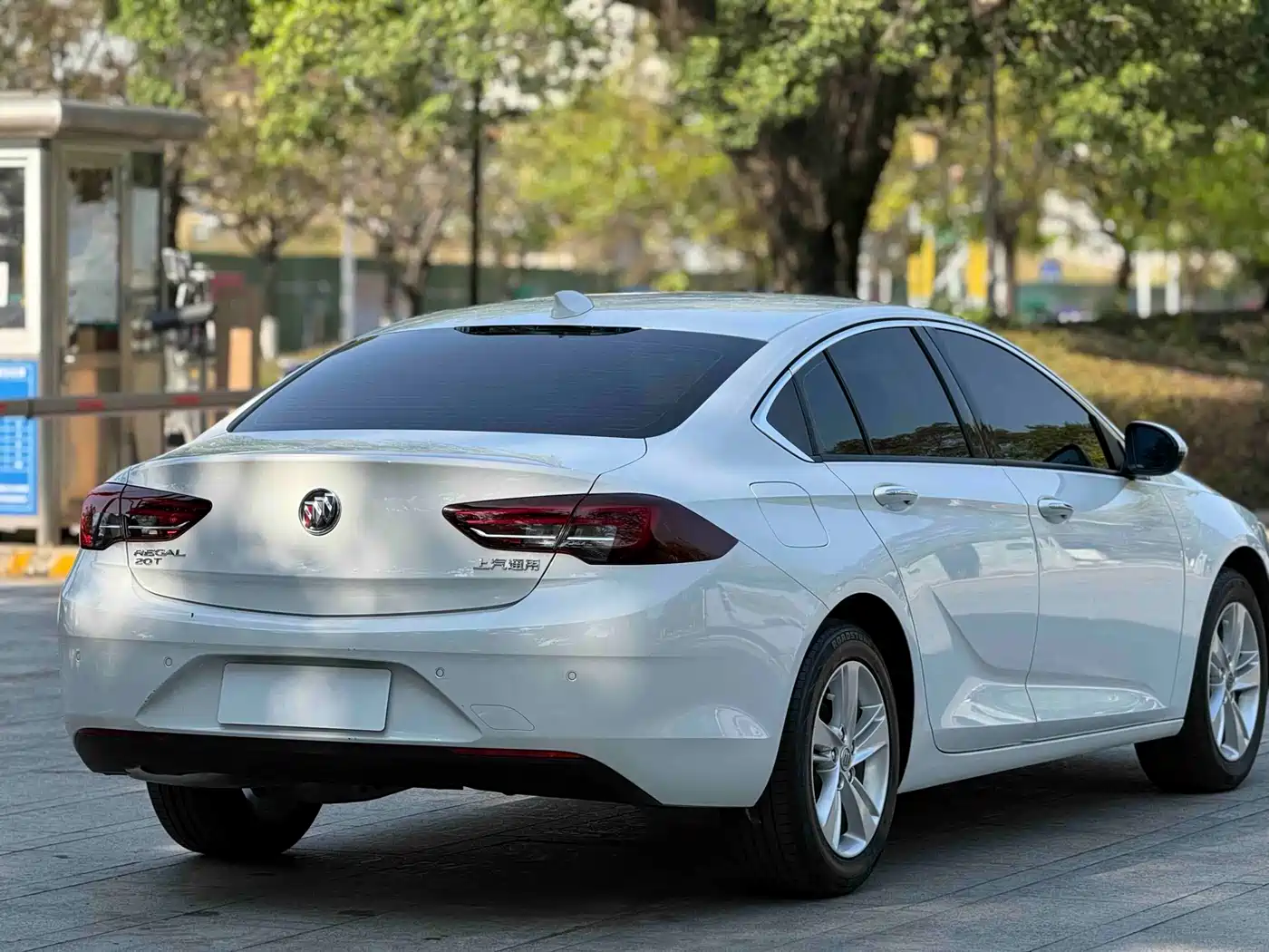Buick Regal 2019 20T Elite China VI фото 26