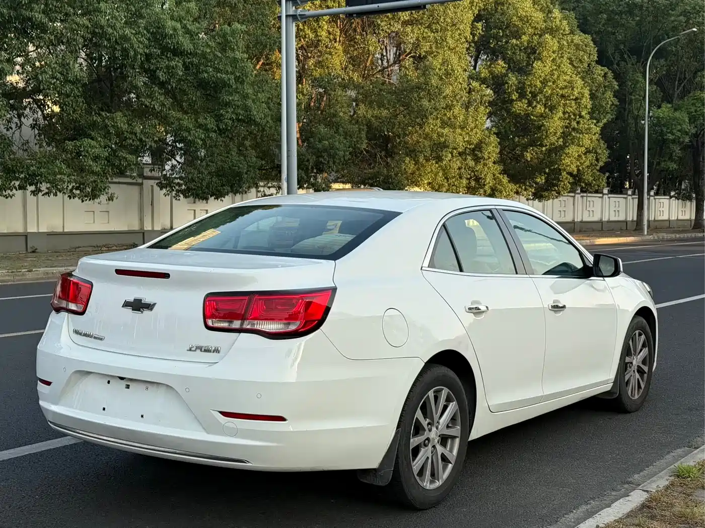 Chevrolet Malibu 2017 1.5T Automatic Luxury Edition фото 4