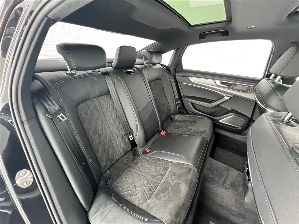 Audi A6L 2022 55 TFSI quattro Premium Dynamic фото 22