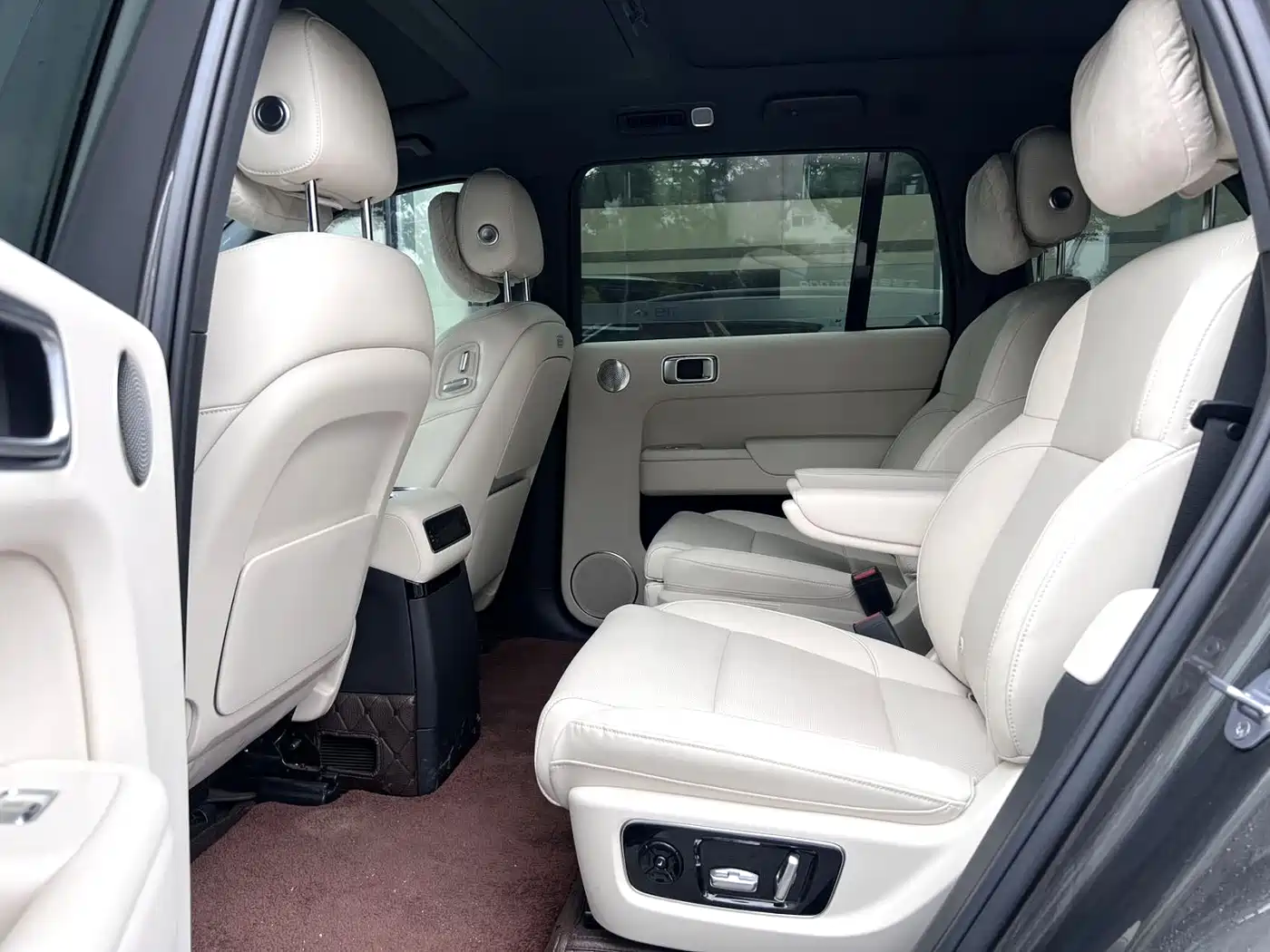 Li Auto Li Xiang L9 2024 Model Ultra фото 4