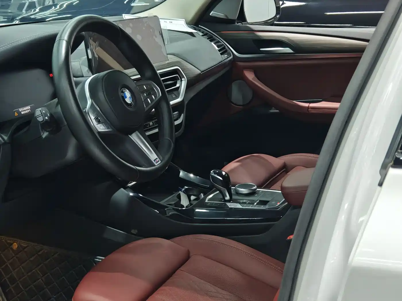BMW X3 2023 xDrive30i Leading M Night Package фото 4