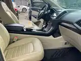 Фото 22 - Ford Edge