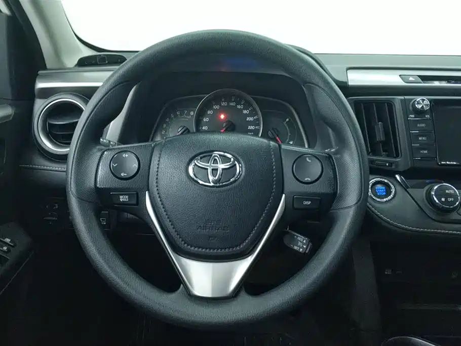 Toyota RAV4 Rongfang 2016 2.0L CVT 2WD Trend (China V) фото 15
