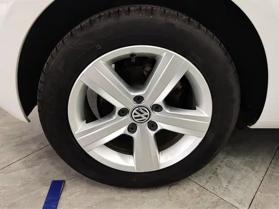 Volkswagen Golf 2015 1.4TSI Automatic Luxury фото 6