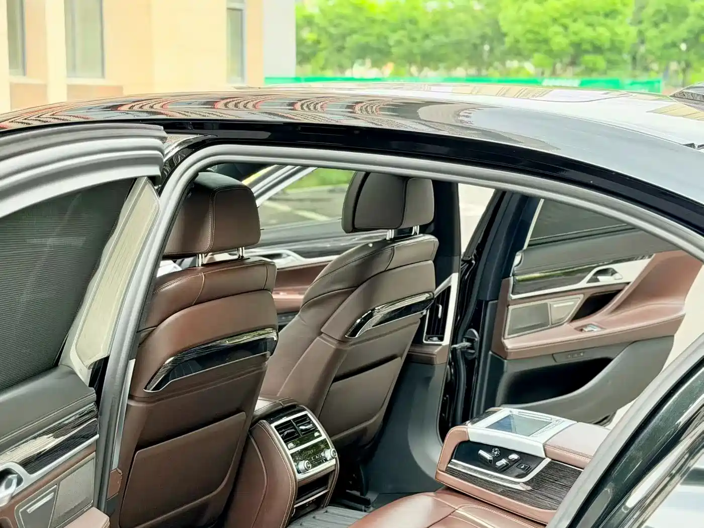 BMW 7 Series 2019 730Li M Sport Package фото 6