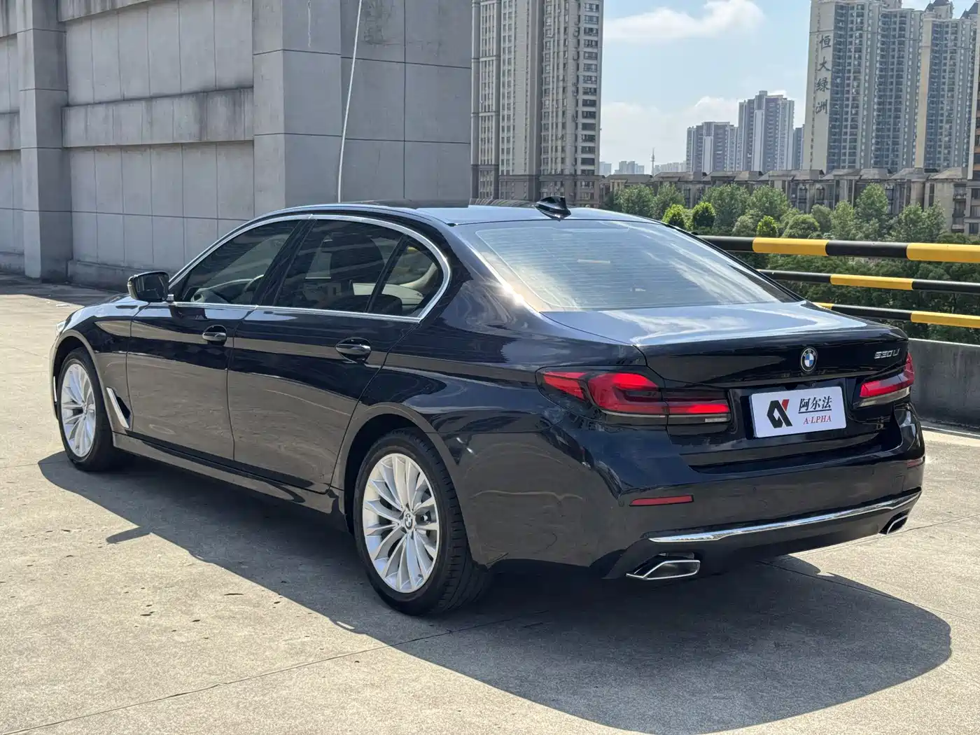 BMW 5-SERIES