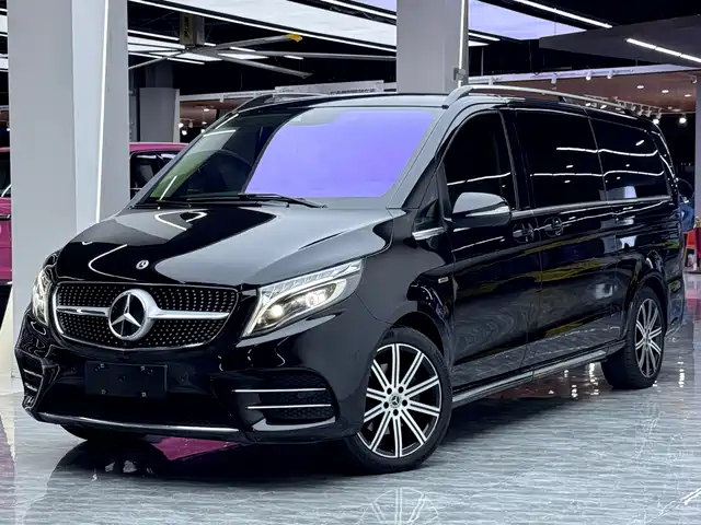 Mercedes-Benz V V 260 L, Длинная база, Люкс