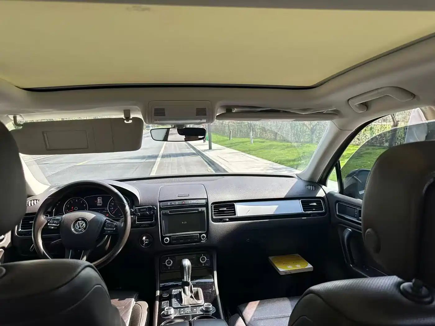 Volkswagen Touareg 2017 3.0TSI Explorer Edition фото 9