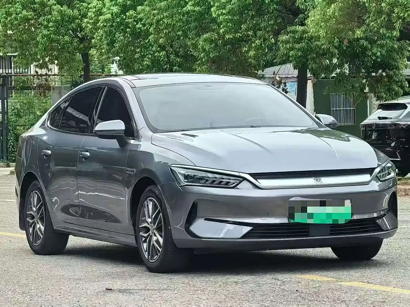 Фото 2 - BYD Qin PLUS