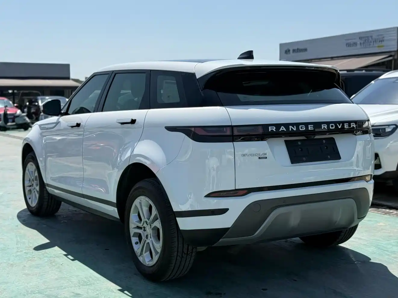 Land Rover Range Rover Evoque 2020 249PS R-DYNAMIC S Sport Edition фото 13