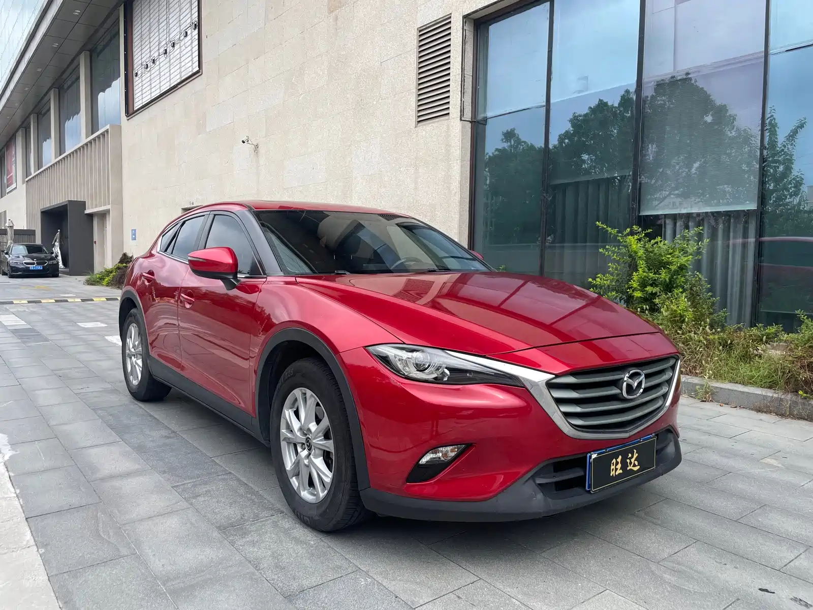 Фото 3 - Mazda CX-4
