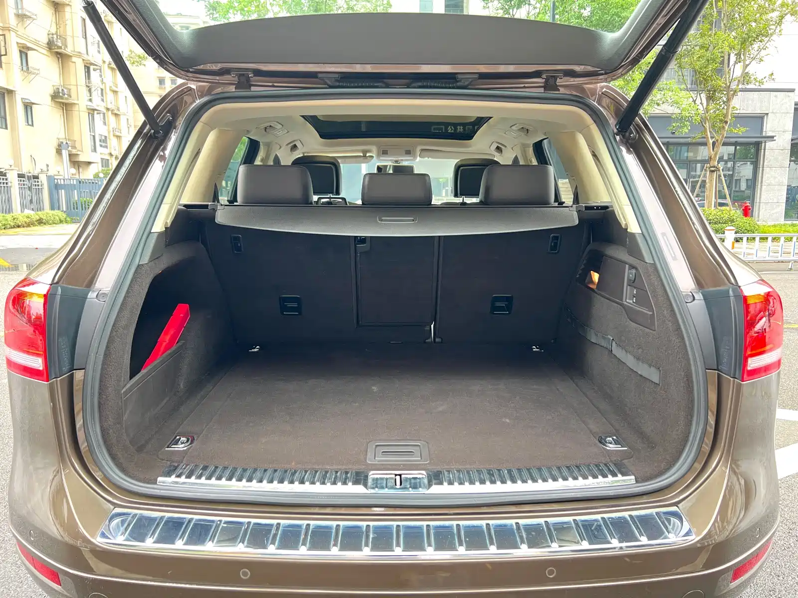Фото 13 - Volkswagen Touareg