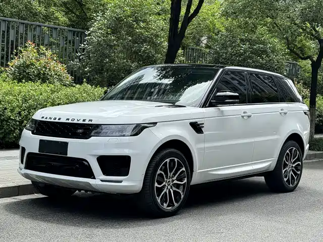 Land Rover Range Rover Sport 2021 3.0 L6 Gloss Black Edition