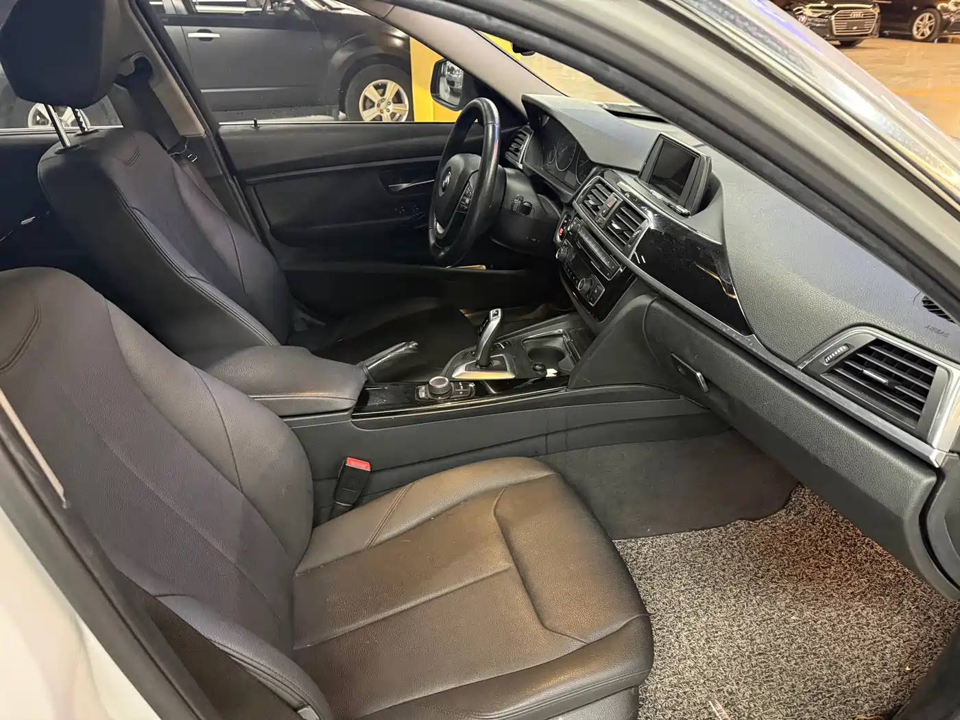 BMW 3 Series 2017 320Li xDrive Fashion фото 7