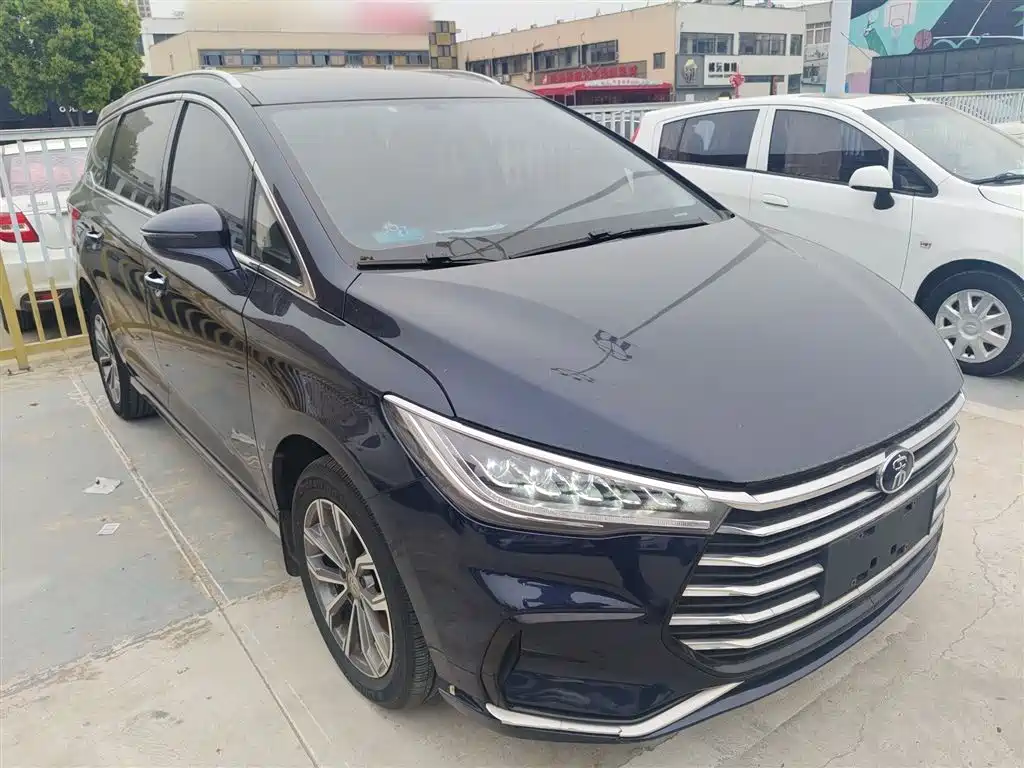 BYD Song MAX 2021 Upgrade 1.5T Automatic Luxury Edition 6-Seater фото 4