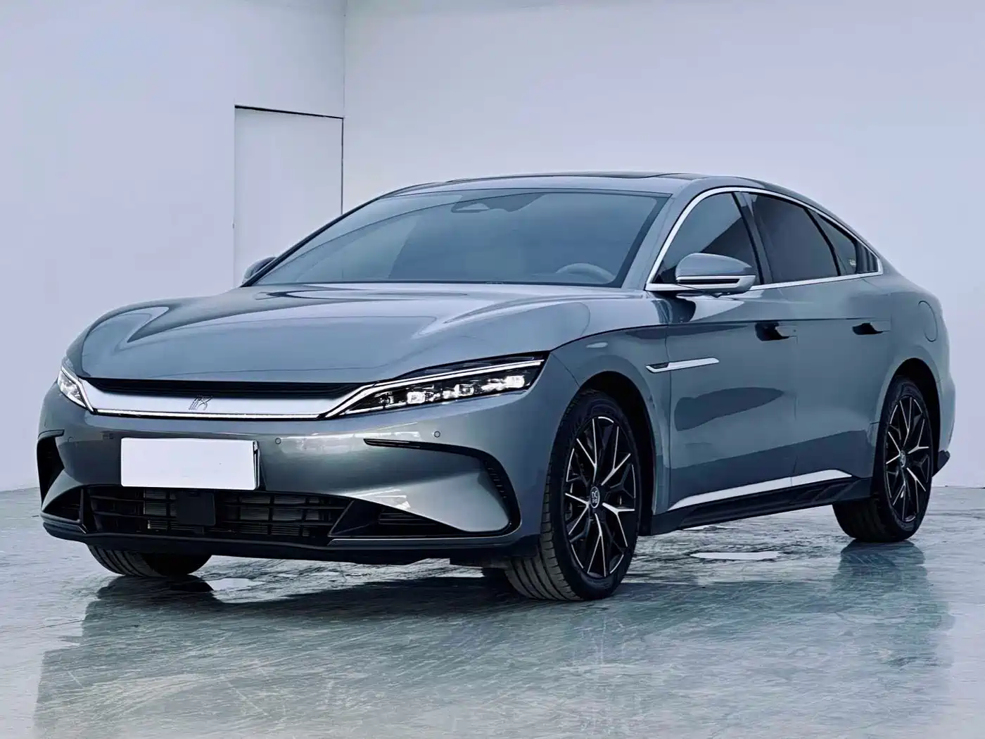 BYD Han 2025