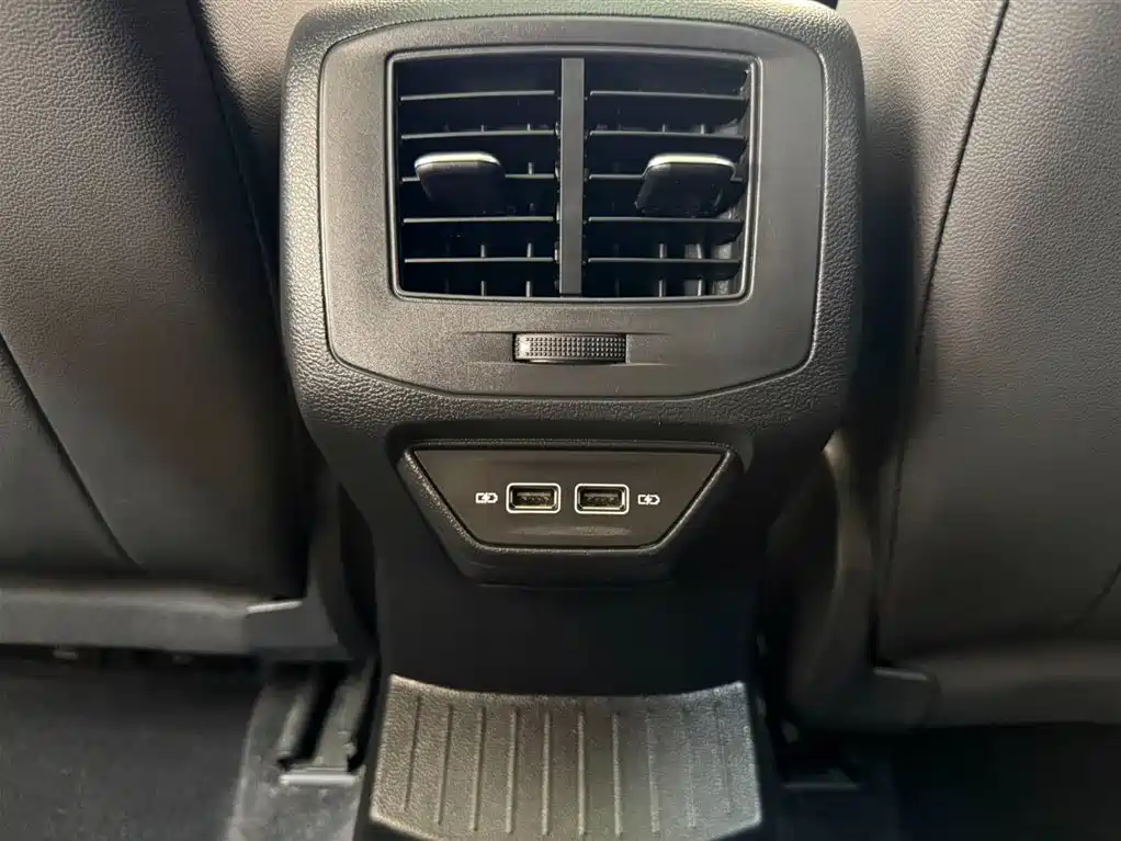 Volkswagen T-ROC 2022 280TSI DSG 2WD Comfort PLUS фото 22