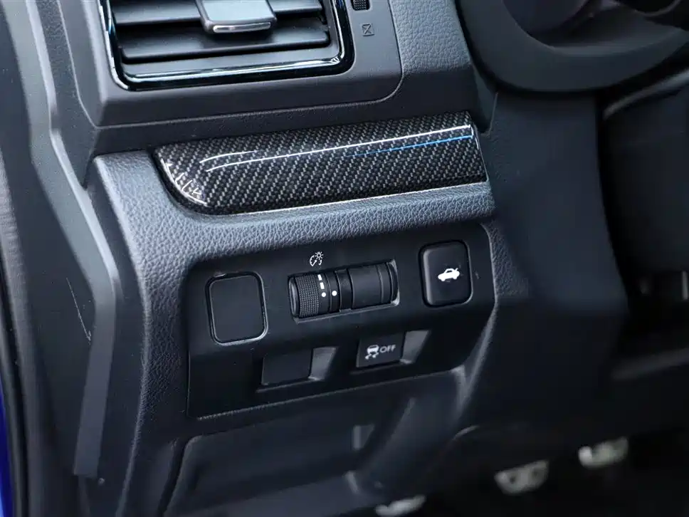Photo 11 - Subaru Impreza