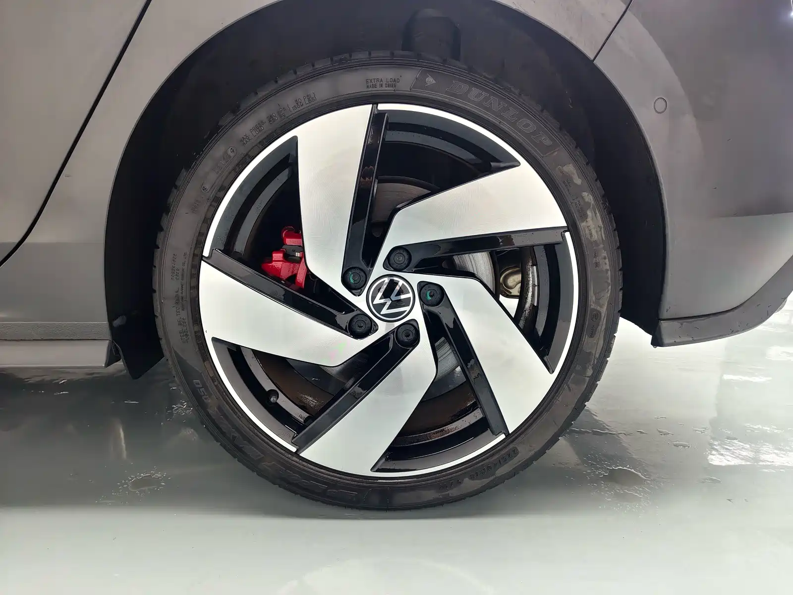 صورة 12 - Volkswagen Golf GTI