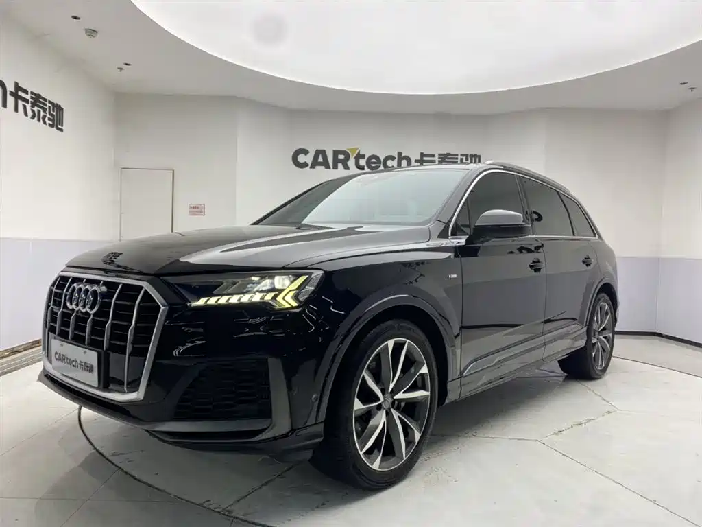 Audi Q7 2020 55 TFSI quattro S line Sport
