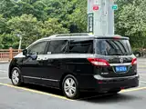 Photo 6 - Nissan Quest