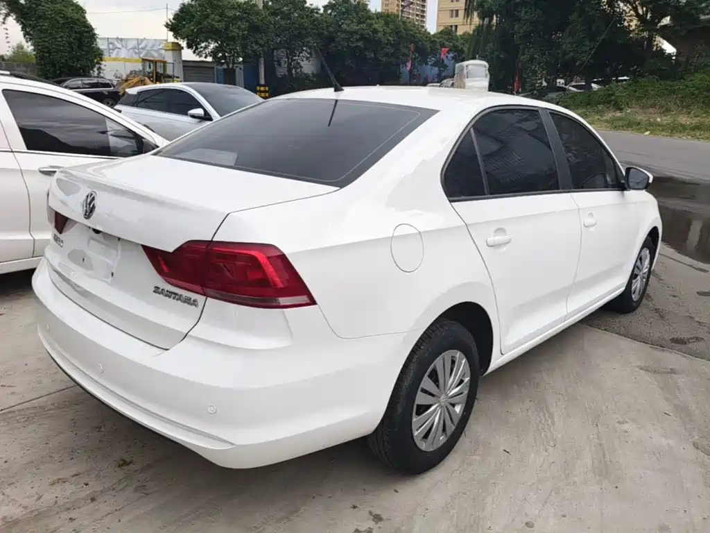 Фото 7 - Volkswagen Santana