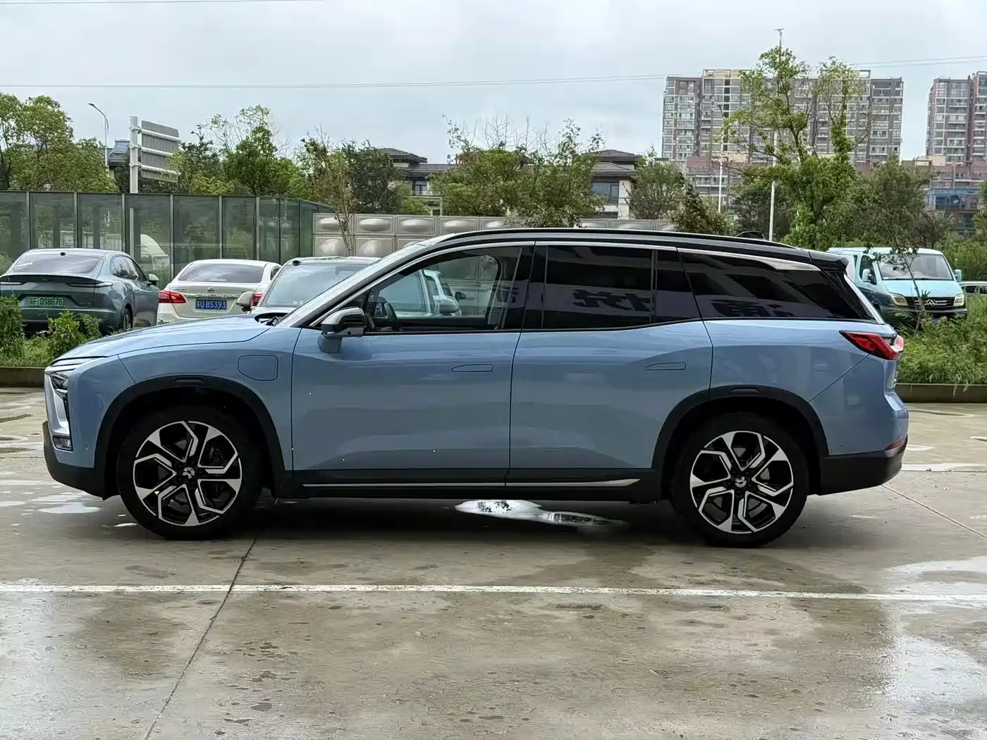 NIO ES8 2018 2018 Founder Edition