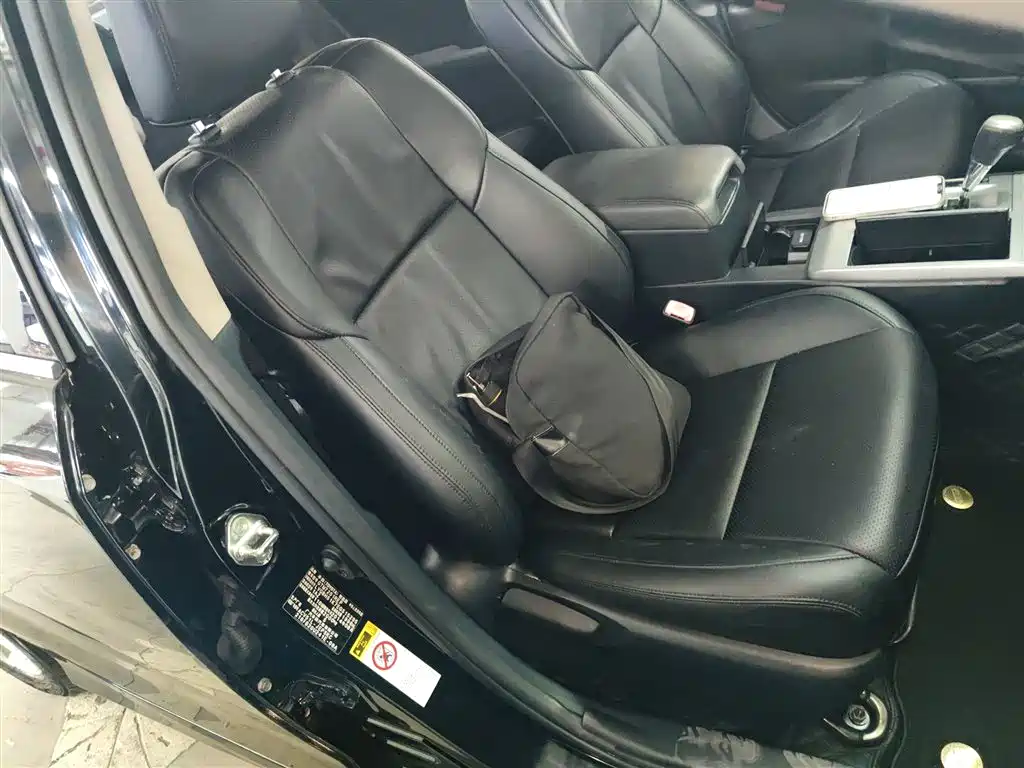 Toyota Camry 2012 Junrui 2.0S Dynamic Edition фото 25