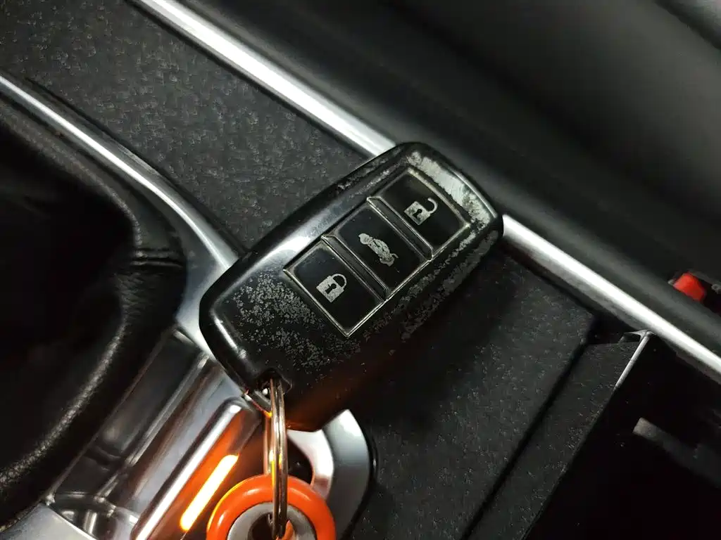 Photo 17 - Changan CS75