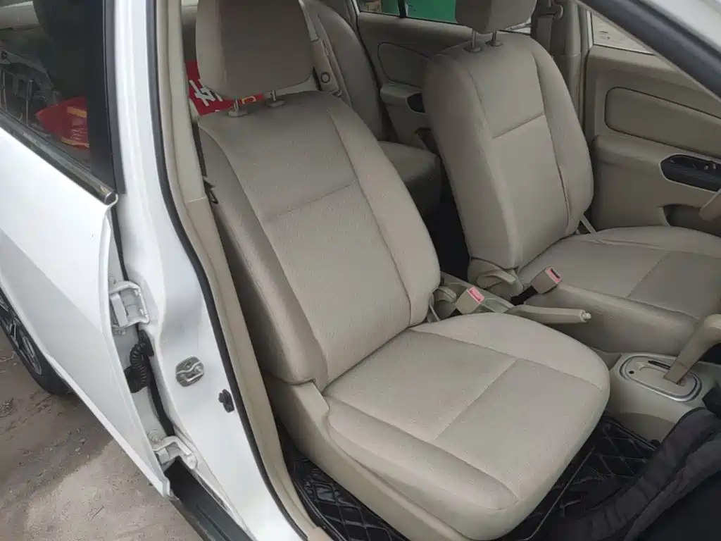 Venucia D50 2015 2013 1.6L Auto Fashion