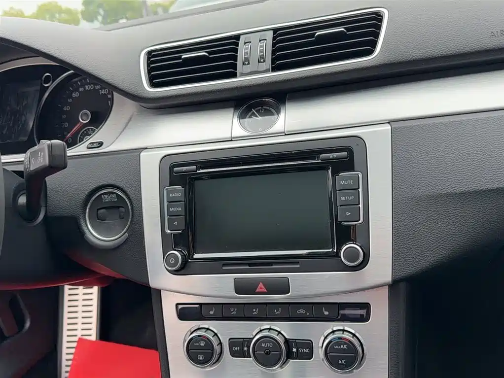 Volkswagen FAW-Volkswagen CC 2016 Model 1.8TSI Premium фото 7