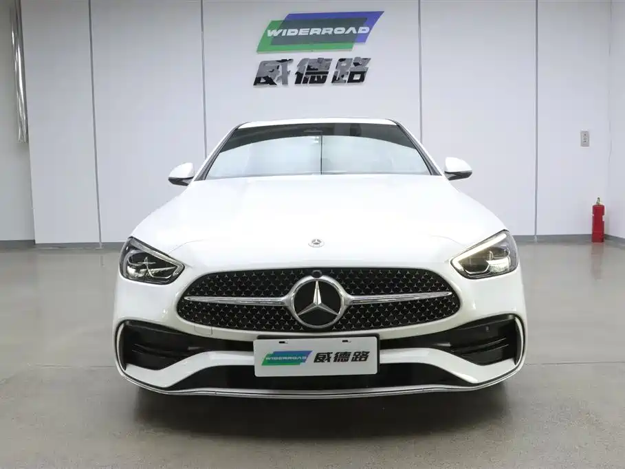 Mercedes-Benz C-Class 2022 Facelift C 200 L Sport фото 4