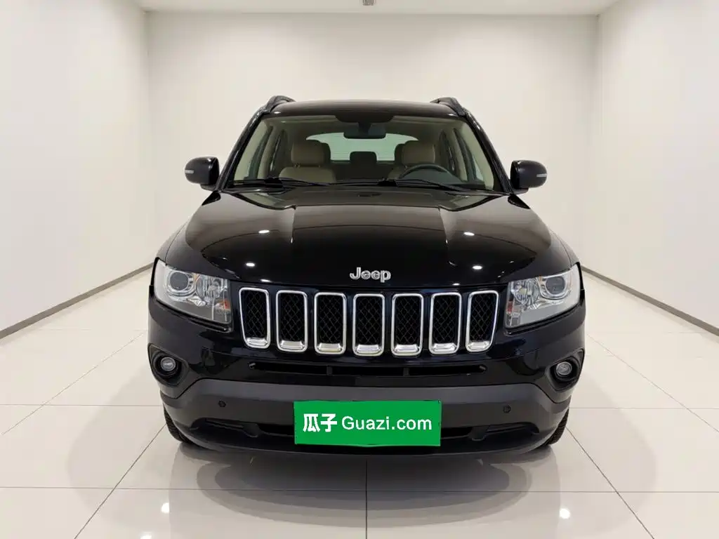 Jeep Compass (Import) 2015 2015 2.0L 2WD Sport