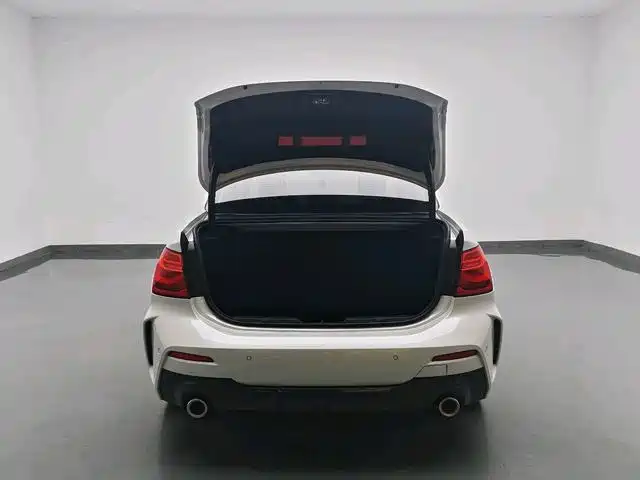 BMW 1 Series 2020 Model 120i M Sport Package фото 11
